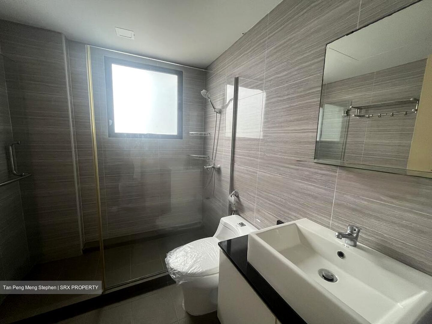 Central Green Condominium (D3), Condominium #449014381